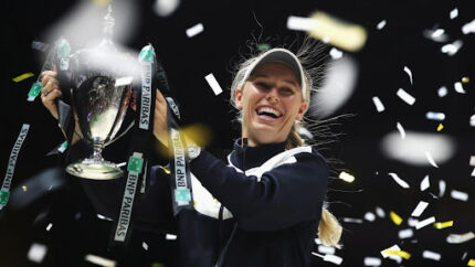 Caroline Wozniacki: Người đẹp quần vợt đứng thứ 1 toàn thế giới và sự nghiệp bất khả chiến bạn
