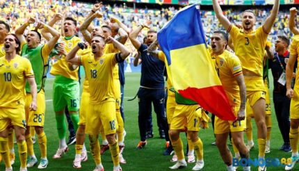 ‘Thảm họa’ Andriy Lunin – Thủ môn Real Madrid gây thất vọng khi để Romania liên tục tung lưới Ukraine tại Euro 2024